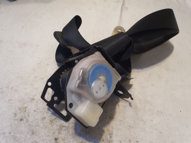 bontott TOYOTA COROLLA Bal hátsó Biztonsági Öv