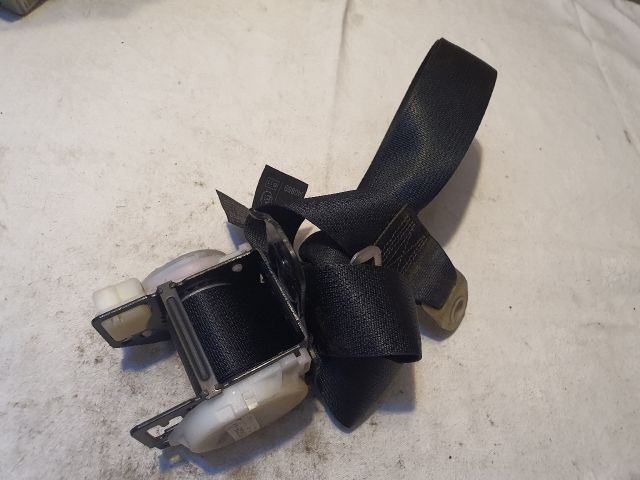 bontott TOYOTA COROLLA Bal hátsó Biztonsági Öv