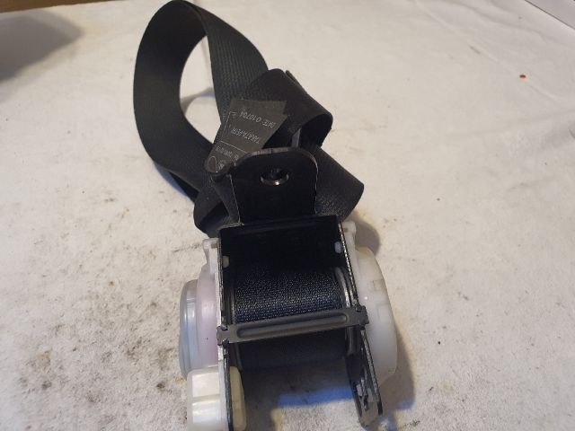 bontott TOYOTA COROLLA Bal hátsó Biztonsági Öv