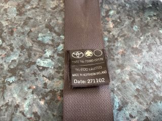 bontott TOYOTA COROLLA Bal hátsó Biztonsági Öv