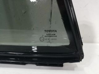 bontott TOYOTA COROLLA Bal hátsó Fixüveg (Ajtóban)