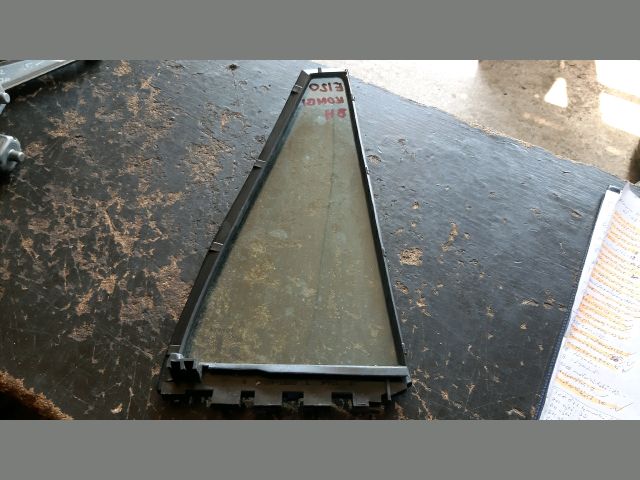 bontott TOYOTA COROLLA Bal hátsó Fixüveg (Ajtóban)