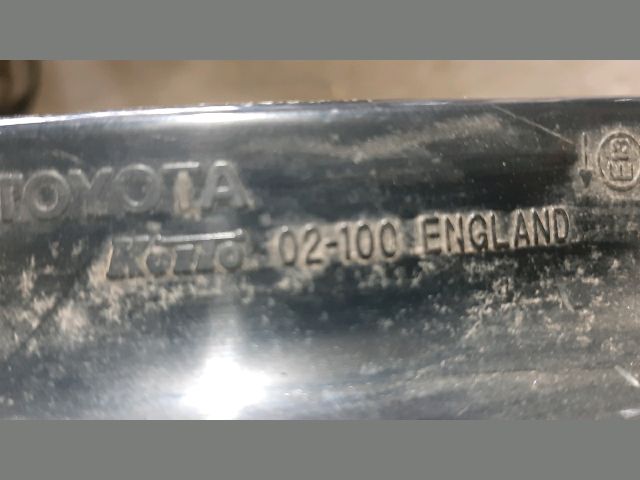 bontott TOYOTA COROLLA Bal Hátsó Lámpa