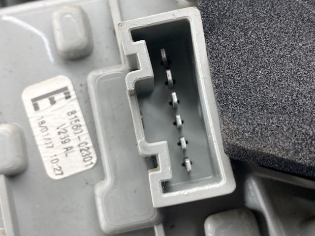 bontott TOYOTA COROLLA Bal Hátsó Lámpa