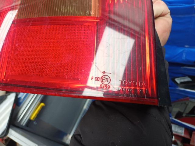 bontott TOYOTA COROLLA Bal Hátsó Lámpa