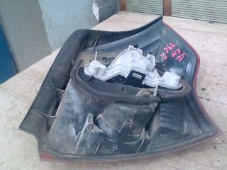 bontott TOYOTA COROLLA Bal Hátsó Lámpa