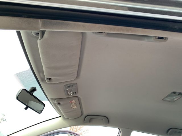 bontott TOYOTA COROLLA Bal hátsó Zsanér