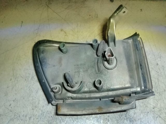 bontott TOYOTA COROLLA Bal Helyzetjelző