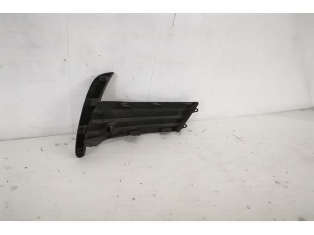 bontott TOYOTA COROLLA Bal Ködlámpa Rács