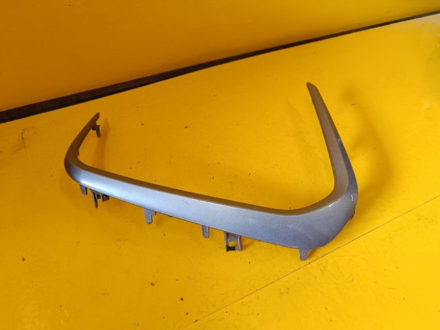 bontott TOYOTA COROLLA Bal Ködlámpa Rács