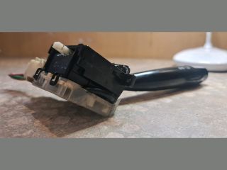 bontott TOYOTA COROLLA Bal Kormánykapcsoló Irányjelző