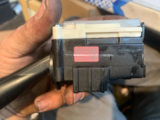 bontott TOYOTA COROLLA Bal Kormánykapcsoló Irányjelző