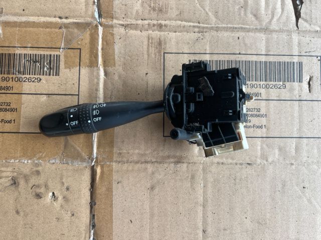 bontott TOYOTA COROLLA Bal Kormánykapcsoló Irányjelző