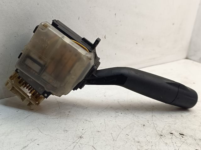 bontott TOYOTA COROLLA Bal Kormánykapcsoló Irányjelző