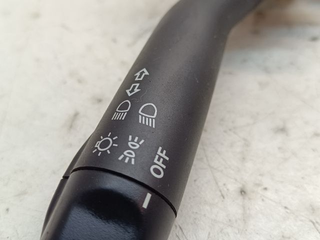 bontott TOYOTA COROLLA Bal Kormánykapcsoló Irányjelző