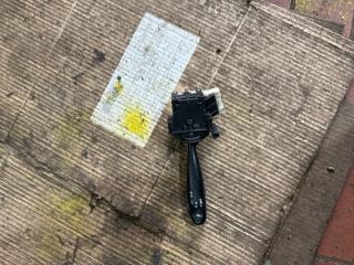 bontott TOYOTA COROLLA Bal Kormánykapcsoló Irányjelző