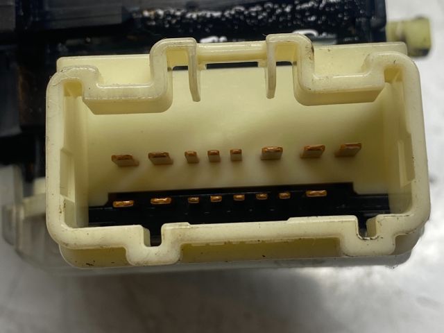 bontott TOYOTA COROLLA Bal Kormánykapcsoló Irányjelző