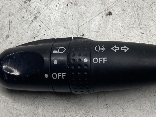 bontott TOYOTA COROLLA Bal Kormánykapcsoló Irányjelző