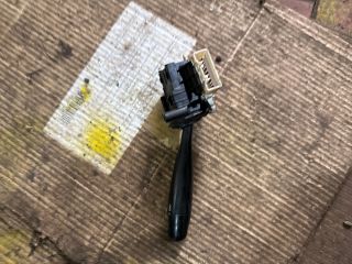 bontott TOYOTA COROLLA Bal Kormánykapcsoló Irányjelző