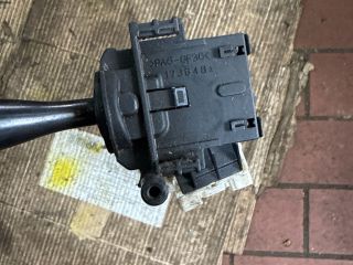 bontott TOYOTA COROLLA Bal Kormánykapcsoló Irányjelző