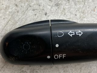 bontott TOYOTA COROLLA Bal Kormánykapcsoló Irányjelző