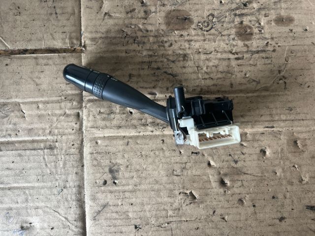 bontott TOYOTA COROLLA Bal Kormánykapcsoló Irányjelző