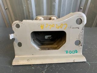 bontott TOYOTA COROLLA Bal Lökhárító Tartó Nyúlványvég