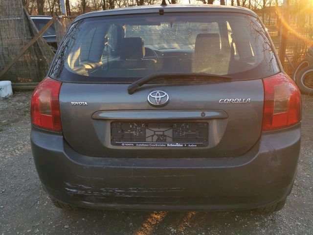 bontott TOYOTA COROLLA Bal Rendszámtábla Világítás