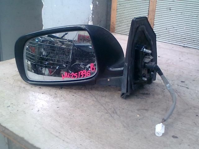 bontott TOYOTA COROLLA Bal Visszapillantó Tükör (Elektromos)