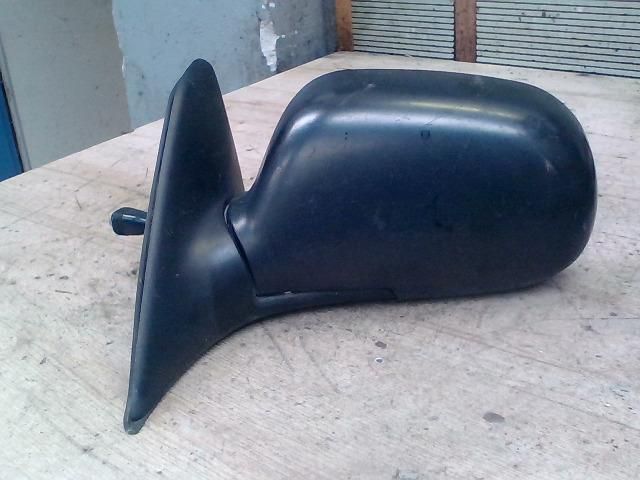 bontott TOYOTA COROLLA Bal Visszapillantó Tükör (Mechanikus)