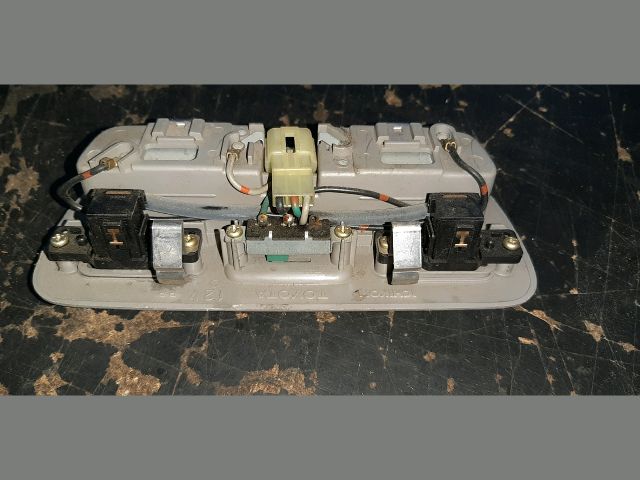 bontott TOYOTA COROLLA Beltér Világítás Első