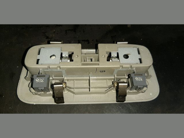 bontott TOYOTA COROLLA Beltér Világítás Első