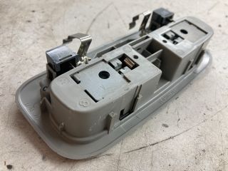 bontott TOYOTA COROLLA Beltér Világítás Első