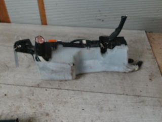 bontott TOYOTA COROLLA Biztosítéktábla Utastér