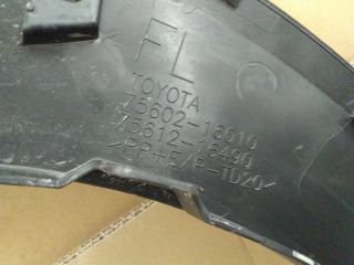 bontott TOYOTA COROLLA Cross Bal első Sárvédő Díszléc