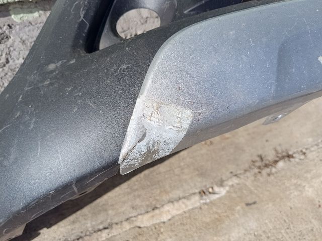 bontott TOYOTA COROLLA Cross Első Lökhárító Alsó (Műanyag)