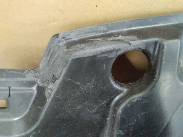 bontott TOYOTA COROLLA Cross Első Lökhárító Alsó (Műanyag)