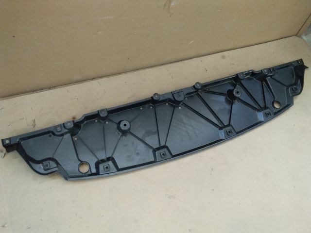 bontott TOYOTA COROLLA Cross Első Lökhárító Alsó (Műanyag)