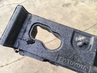 bontott TOYOTA COROLLA Cross Első Lökhárító Ütközés Elnyelő Hab