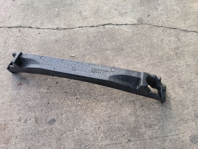 bontott TOYOTA COROLLA Cross Első Lökhárító Ütközés Elnyelő Hab