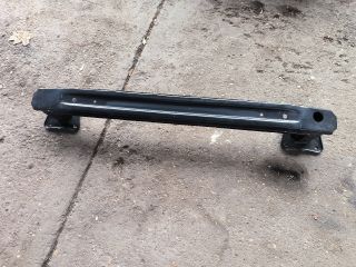 bontott TOYOTA COROLLA Cross Hátsó Lökhárító Merevítő (Fém)