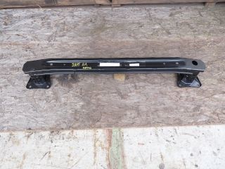 bontott TOYOTA COROLLA Cross Hátsó Lökhárító Merevítő (Fém)