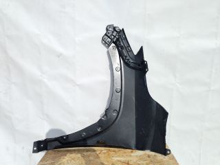 bontott TOYOTA COROLLA Cross Jobb első Sárvédő