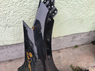 bontott TOYOTA COROLLA Cross Jobb első Sárvédő