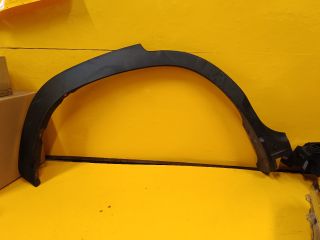 bontott TOYOTA COROLLA Cross Jobb hátsó Küszöb Díszléc