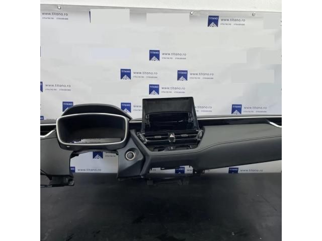 bontott TOYOTA COROLLA Cross Műszerfal Héj