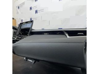 bontott TOYOTA COROLLA Cross Műszerfal Héj