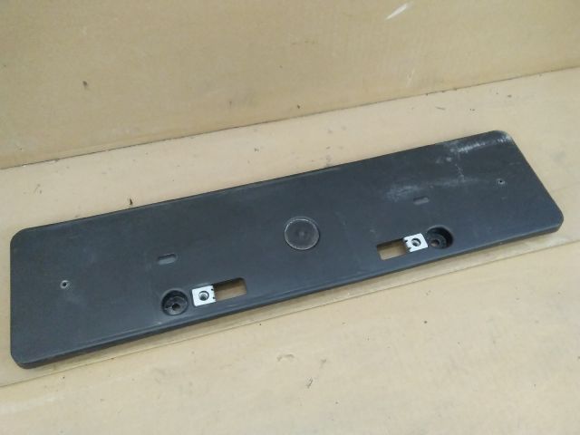 bontott TOYOTA COROLLA Cross Rendszámtábla Tartó