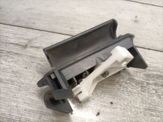 bontott TOYOTA COROLLA Csomagtér Nyitó Kar / Gomb