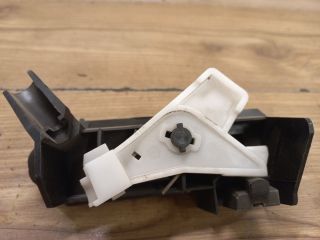 bontott TOYOTA COROLLA Csomagtér Nyitó Kar / Gomb